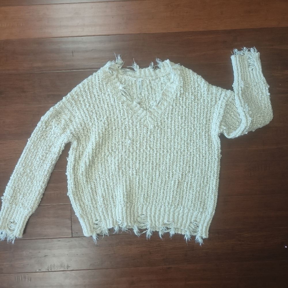 Wish list white / cream  knit sweater with worn‎ details size M/L V-neck western - Picture 2 of 9
